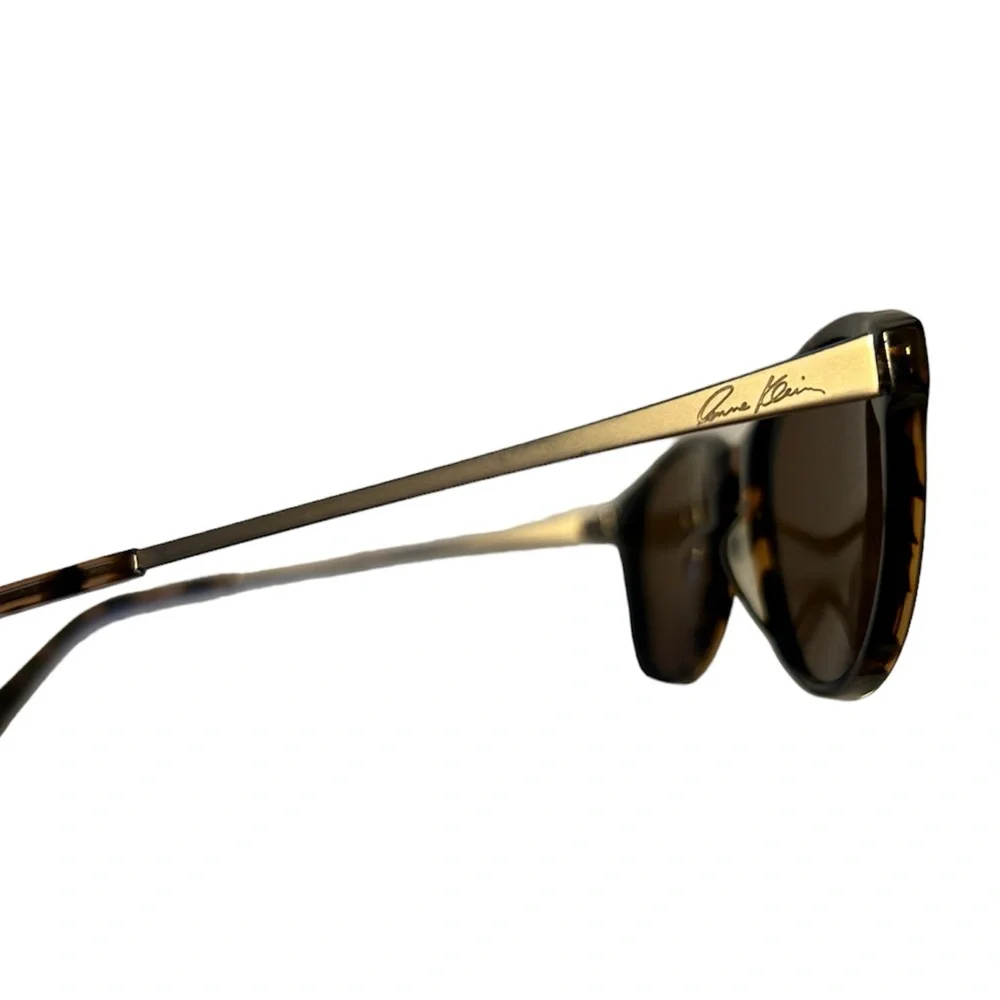 Anne Klein round/cat eye tortoise shell sunglasses